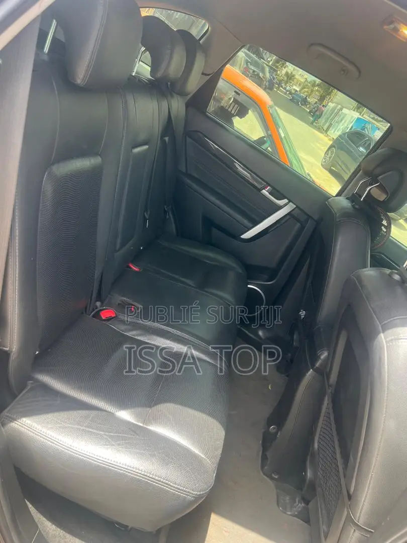 Chevrolet Captiva 2015 Noir