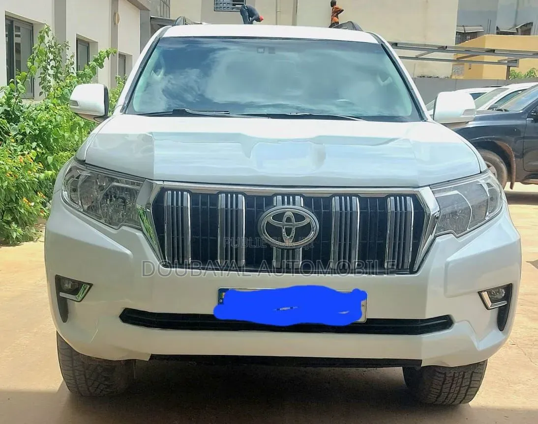 Toyota Land Cruiser Prado 2018 Blanc