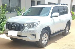 Toyota Land Cruiser Prado 2018 Blanc