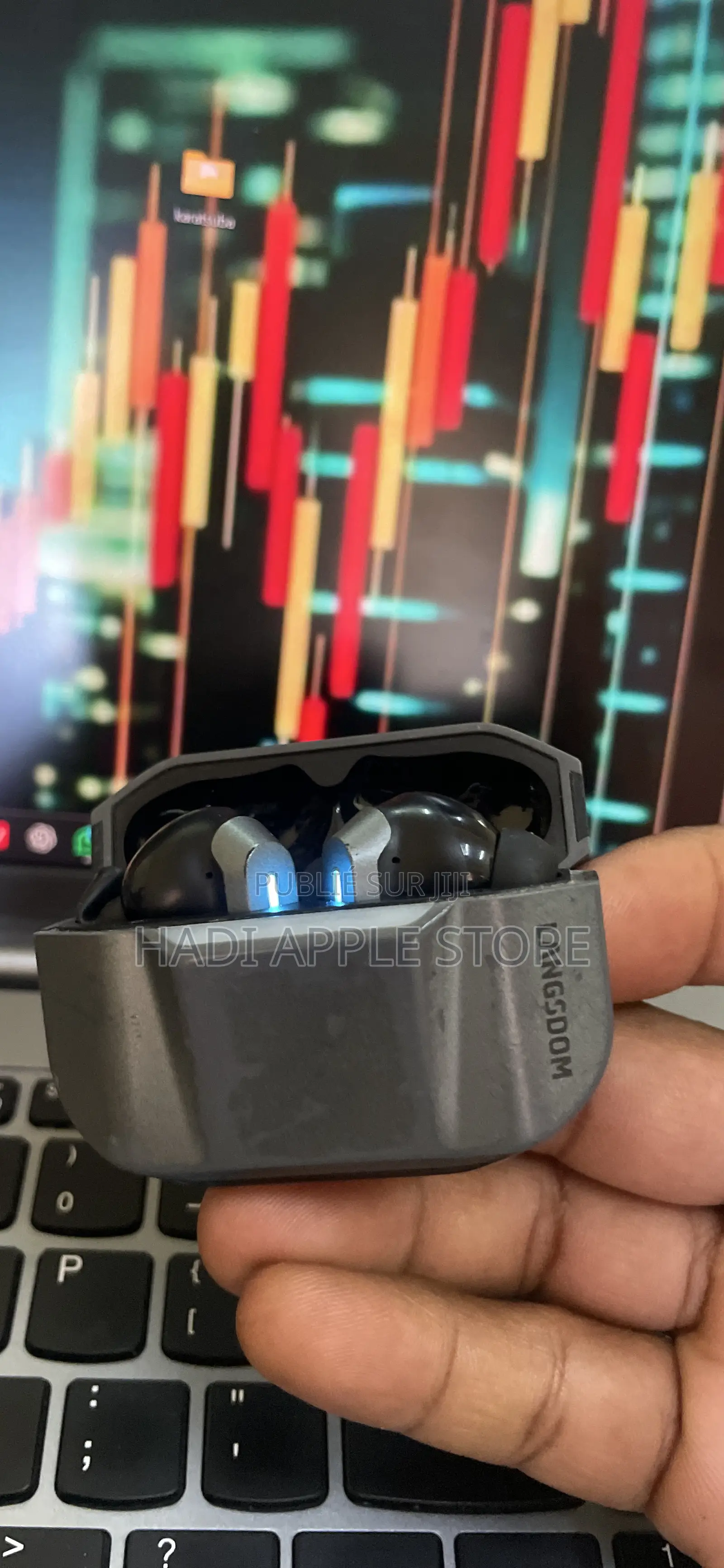 Airpod Theta