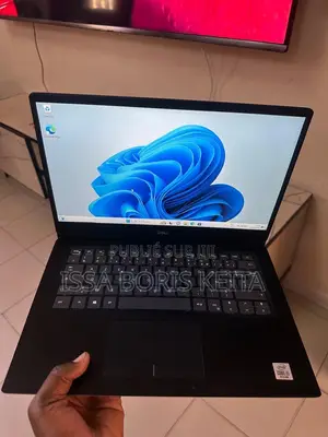Ordinateur portable Dell Vostro 5481 16GB Intel Core i5 SSD 256GB