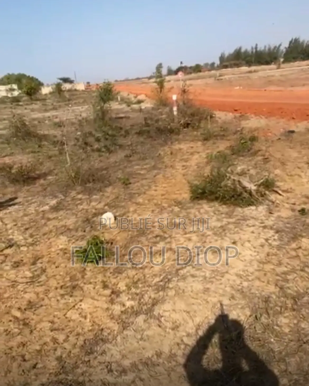 Urgent Wanteer Terrain a Vendre À Lac Rose Coté VDN 