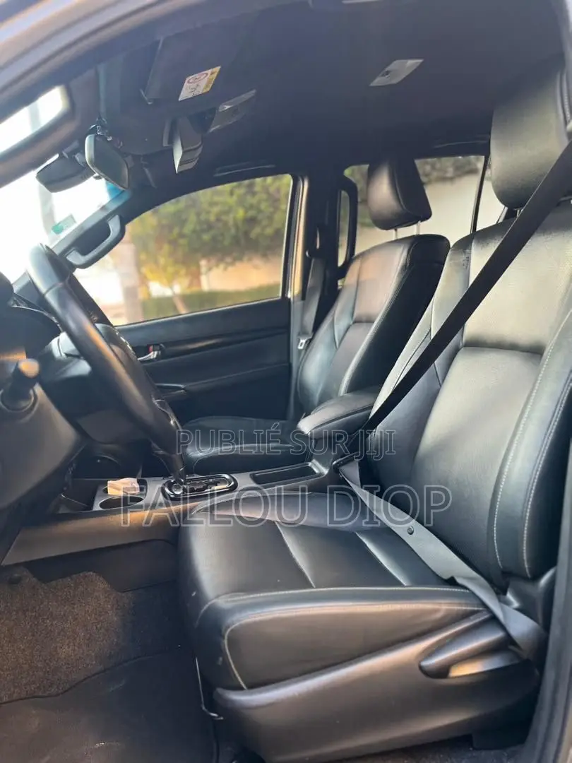 Toyota Hilux 2019 Noir