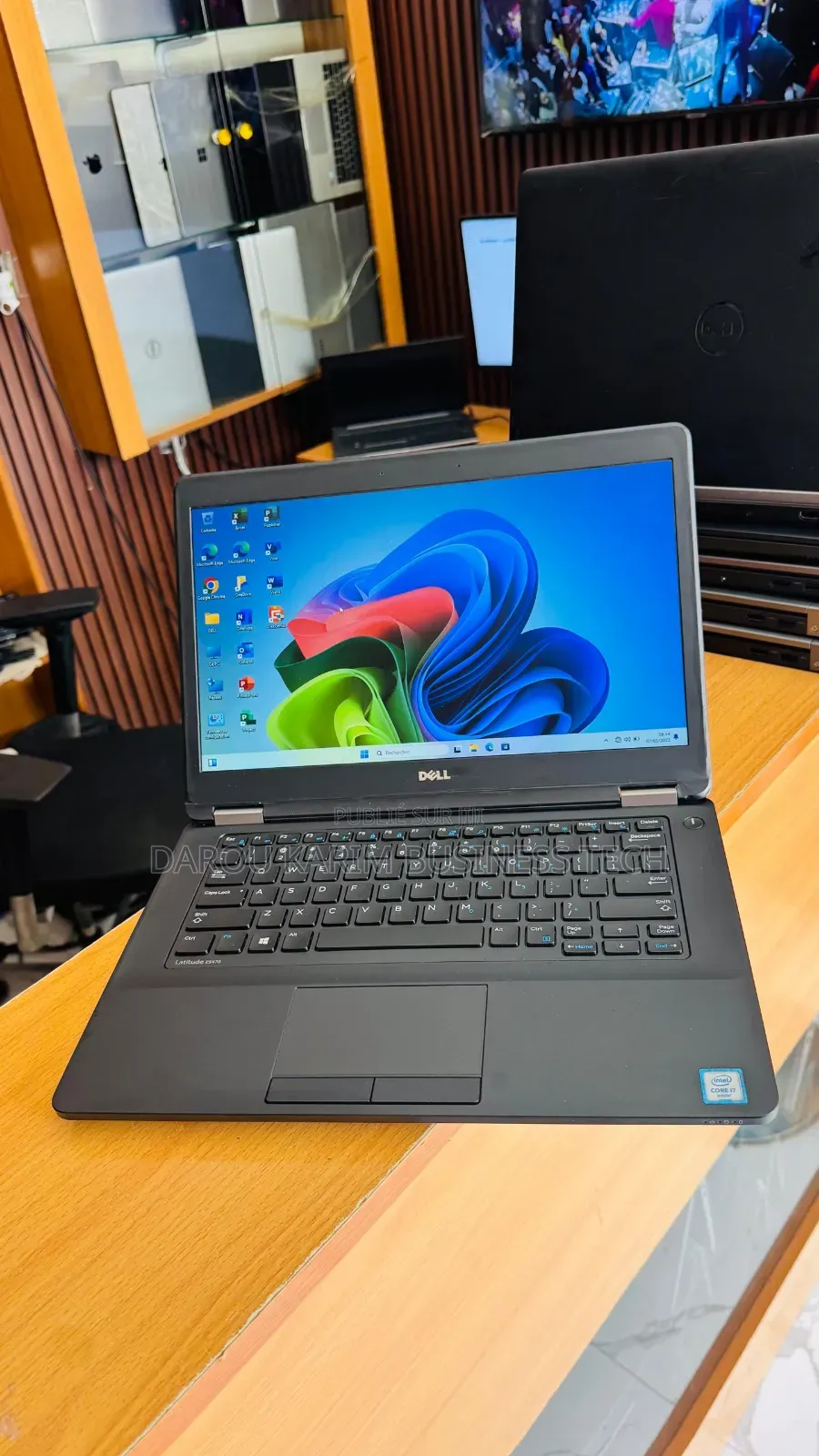 Nouveau Dell Latitude 14 E5470 8GB Intel Core i7 SSD 256GB