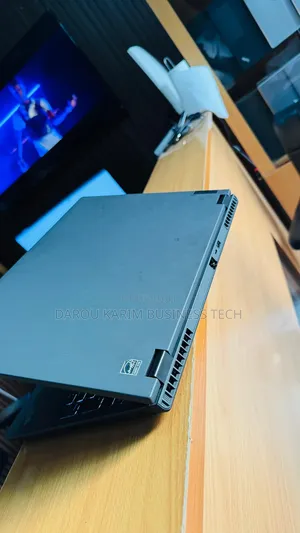 Nouveau Ordinateur portable Lenovo Autre 32GB Intel Core Ultra 7 SSD 1T