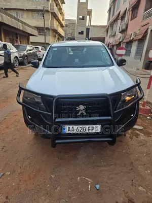 Peugeot Landtrek 2022 Blanc