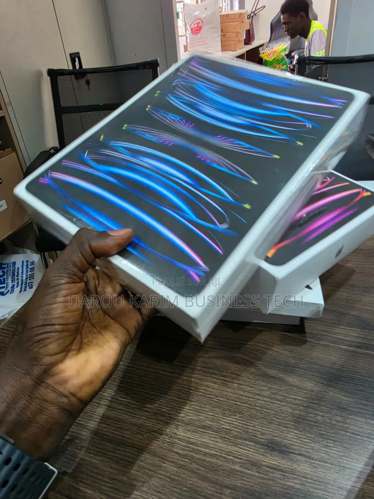 Nouveau Apple iPad Pro 12.9 (2022) 128 GB Autre