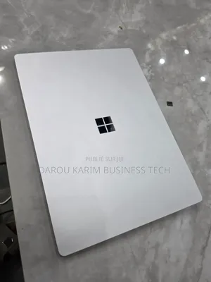 Nouveau Microsoft Surface Laptop 5 16GB Intel Core i7 SSD 256GB