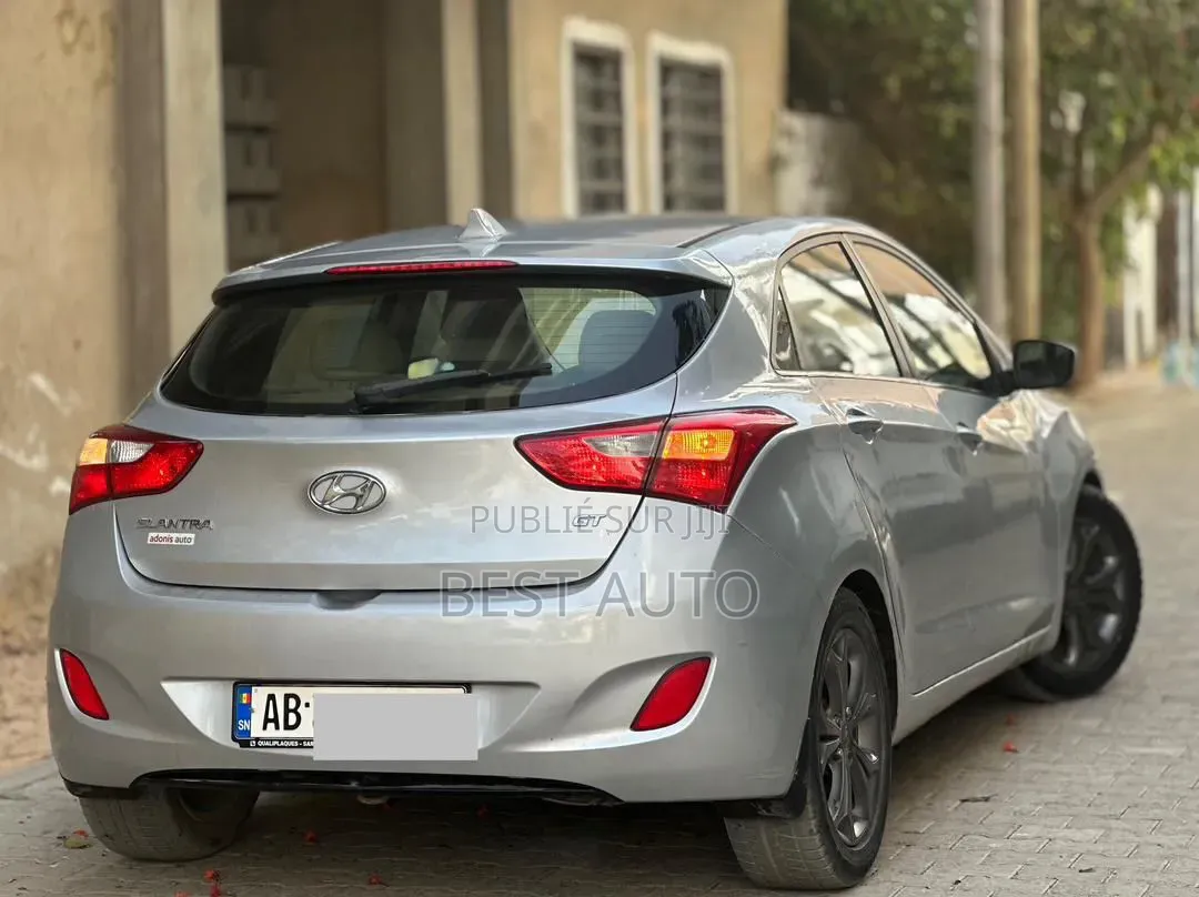 Hyundai Elantra 2014 Gris