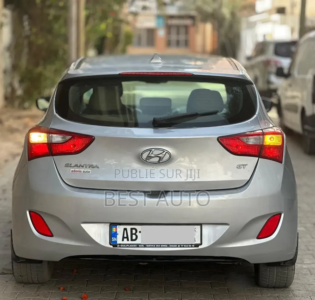 Hyundai Elantra 2014 Gris