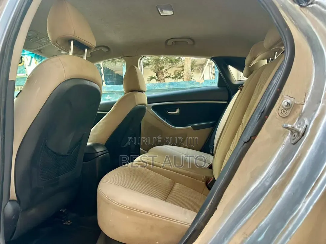 Hyundai Elantra 2014 Gris