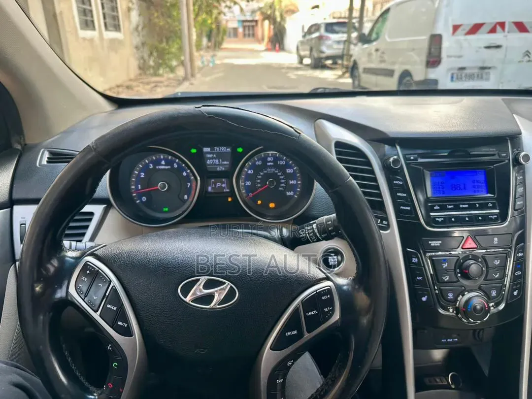 Hyundai Elantra 2014 Gris