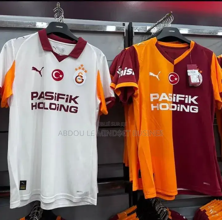 Maillots Galatasaray Disponible