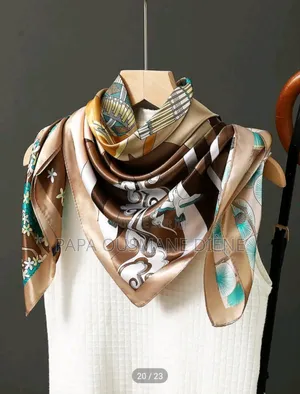 Des Foulards