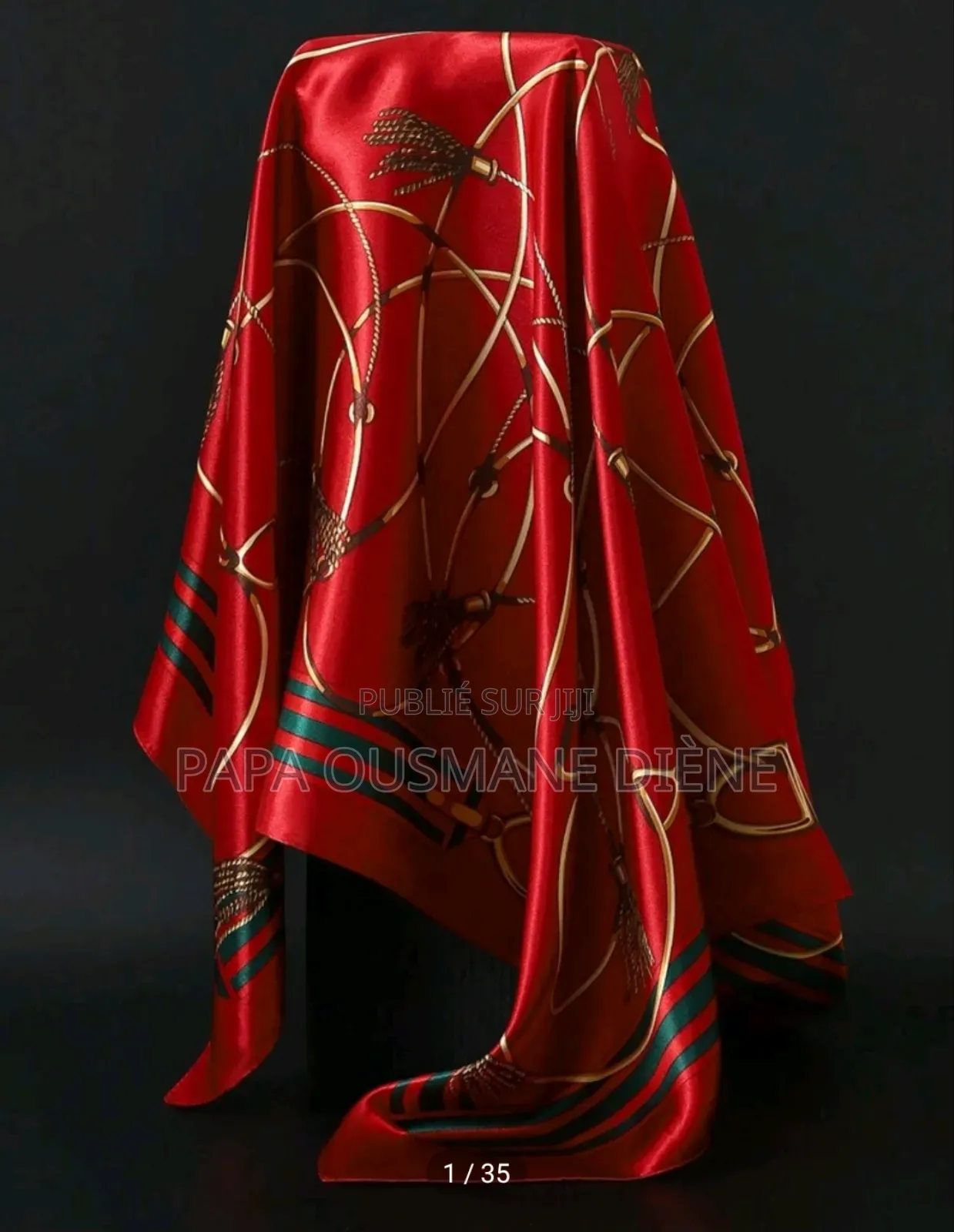Des Foulards