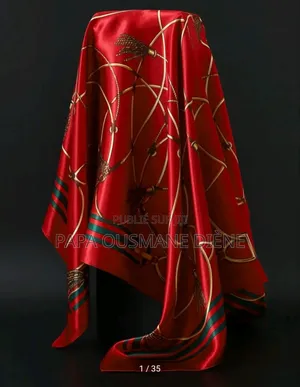 Des Foulards