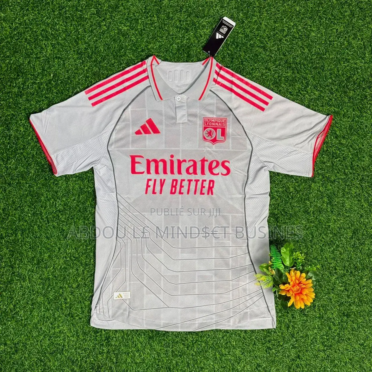 Maillots Lyon Disponible