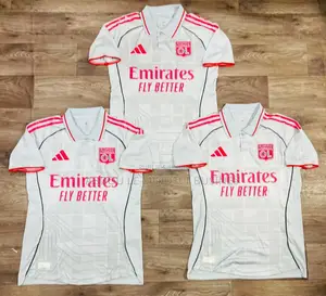 Maillots Lyon Disponible