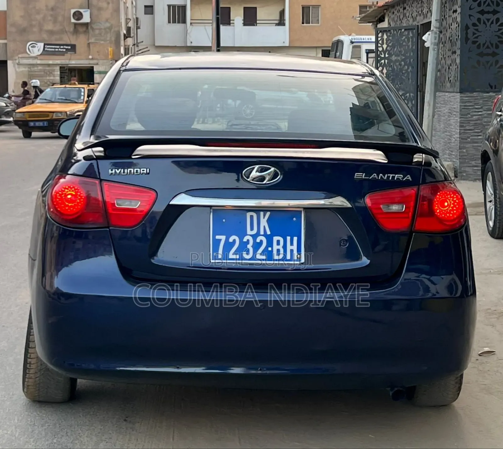Hyundai Elantra 2010 Bleu