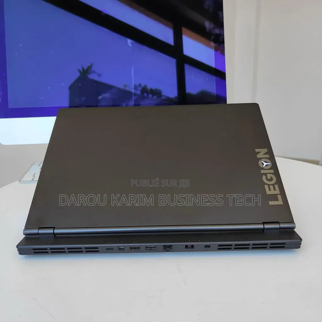Nouveau Ordinateur portable Lenovo Legion 5 16GB Intel Core i7 SSD 1T