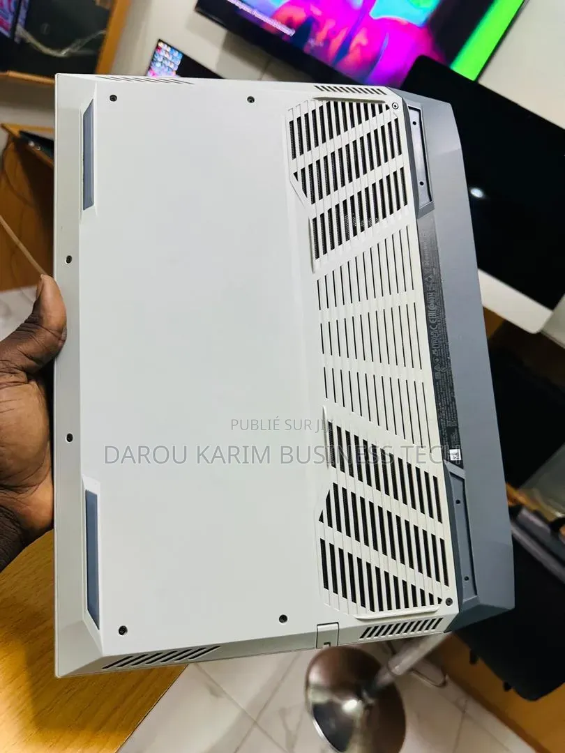 Nouveau Ordinateur portable Dell G15 5535 16GB AMD Ryzen 5 SSD 512GB