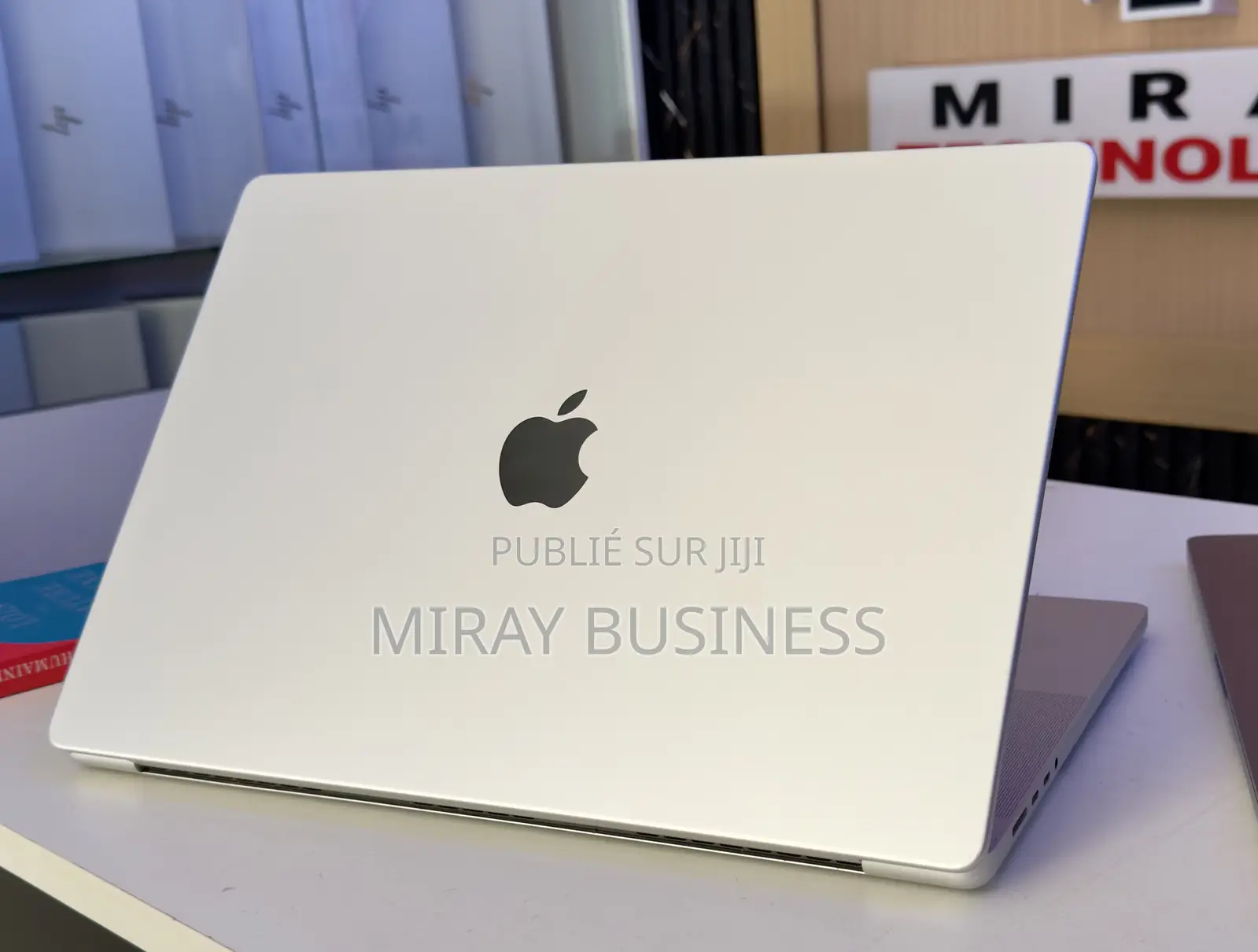 Ordinateur portable Apple MacBook Pro 2021 M1 32GB Apple M1 Pro SSD 1T