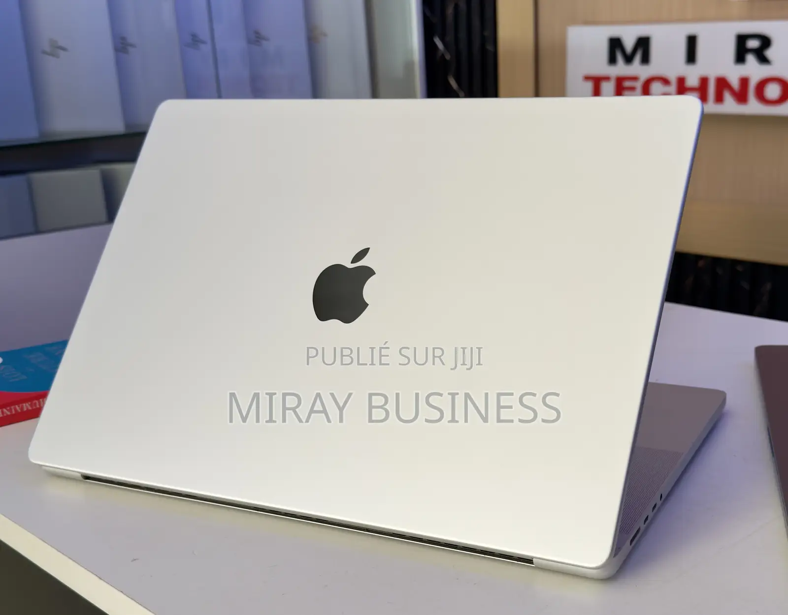 Ordinateur portable Apple MacBook Pro 2021 M1 32GB Apple M1 Pro SSD 1T