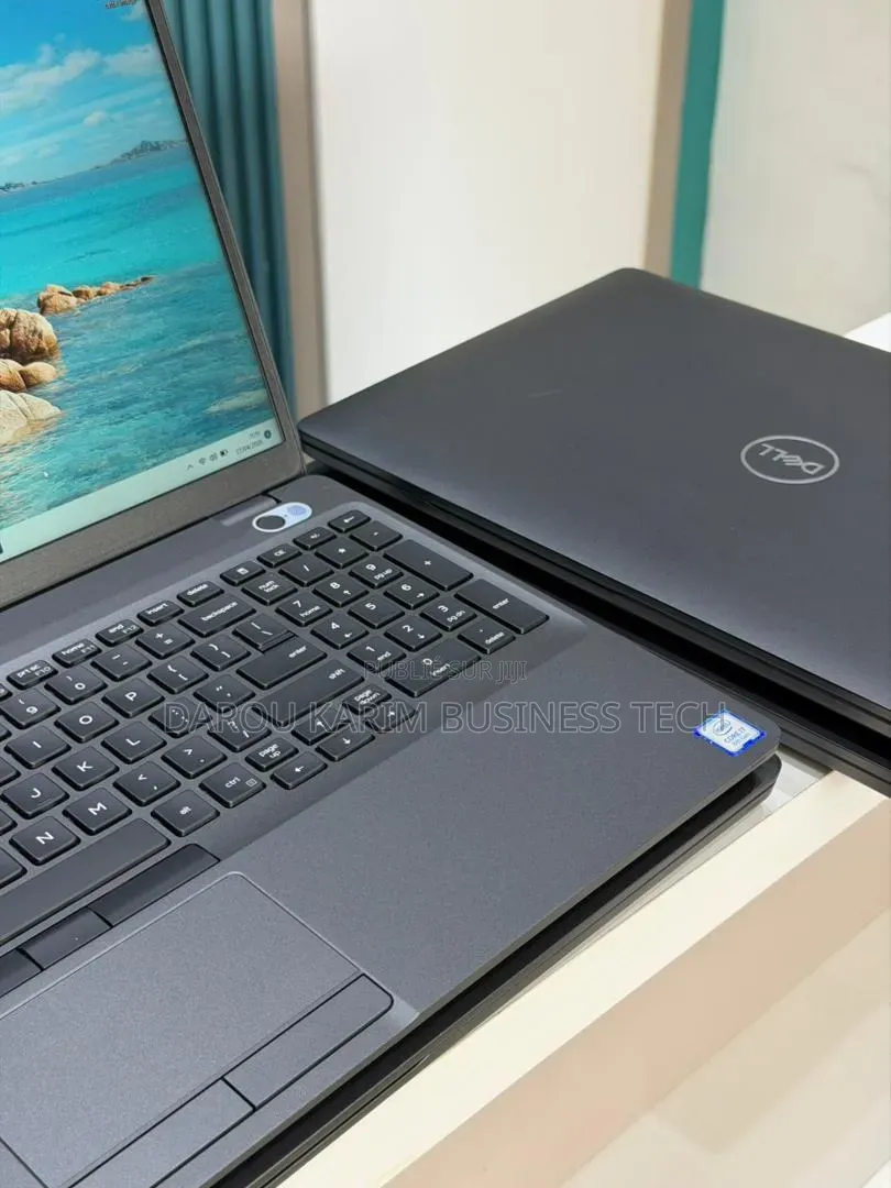 Nouveau Dell Precision 15 3541 16GB Intel Core i7 SSD 512GB