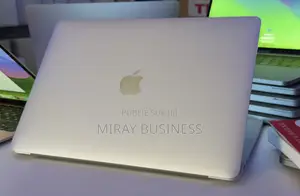 Ordinateur portable Apple MacBook Pro 2020 16GB Intel Core i7 SSD 512GB