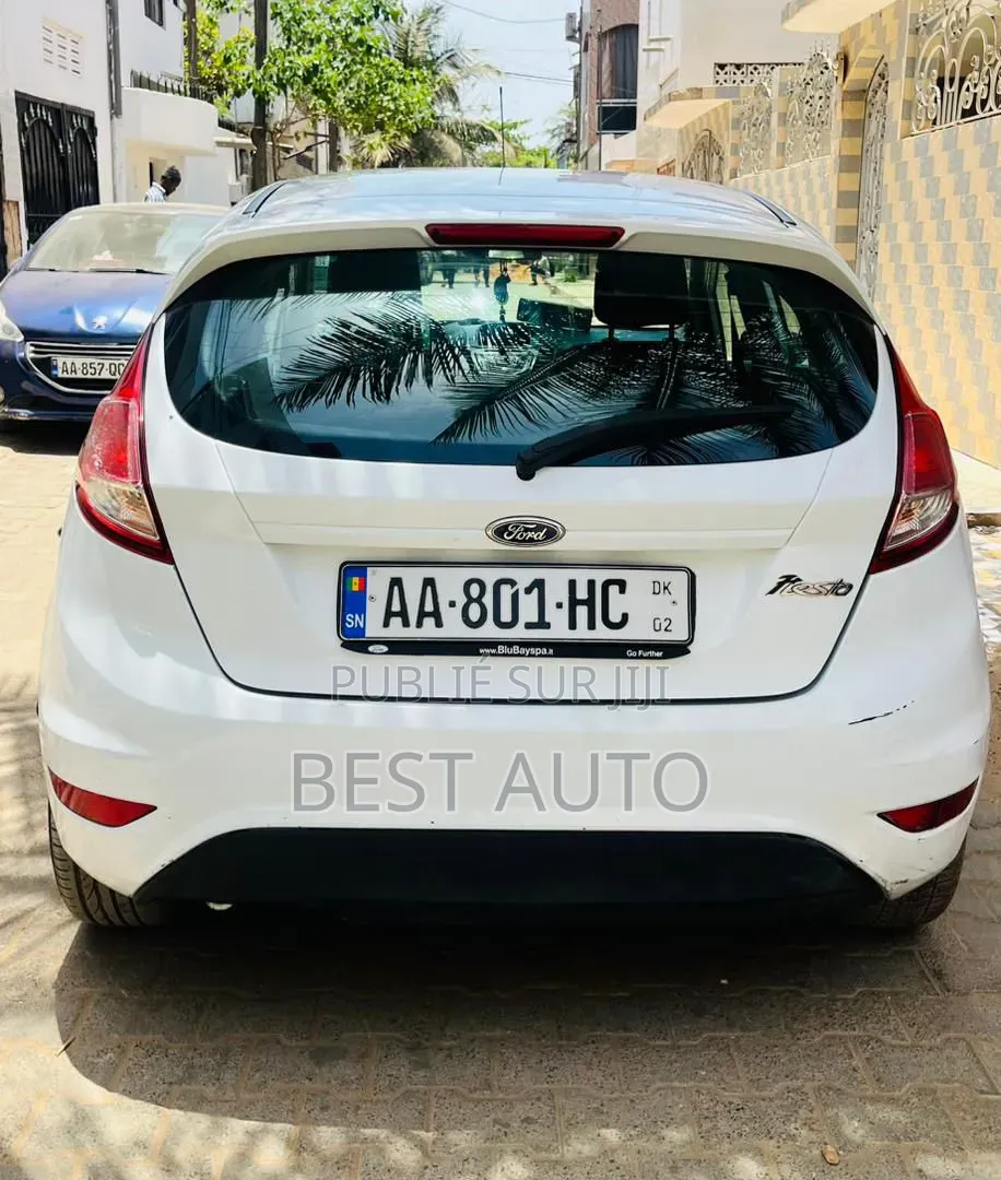 Ford Fiesta 2014 Blanc
