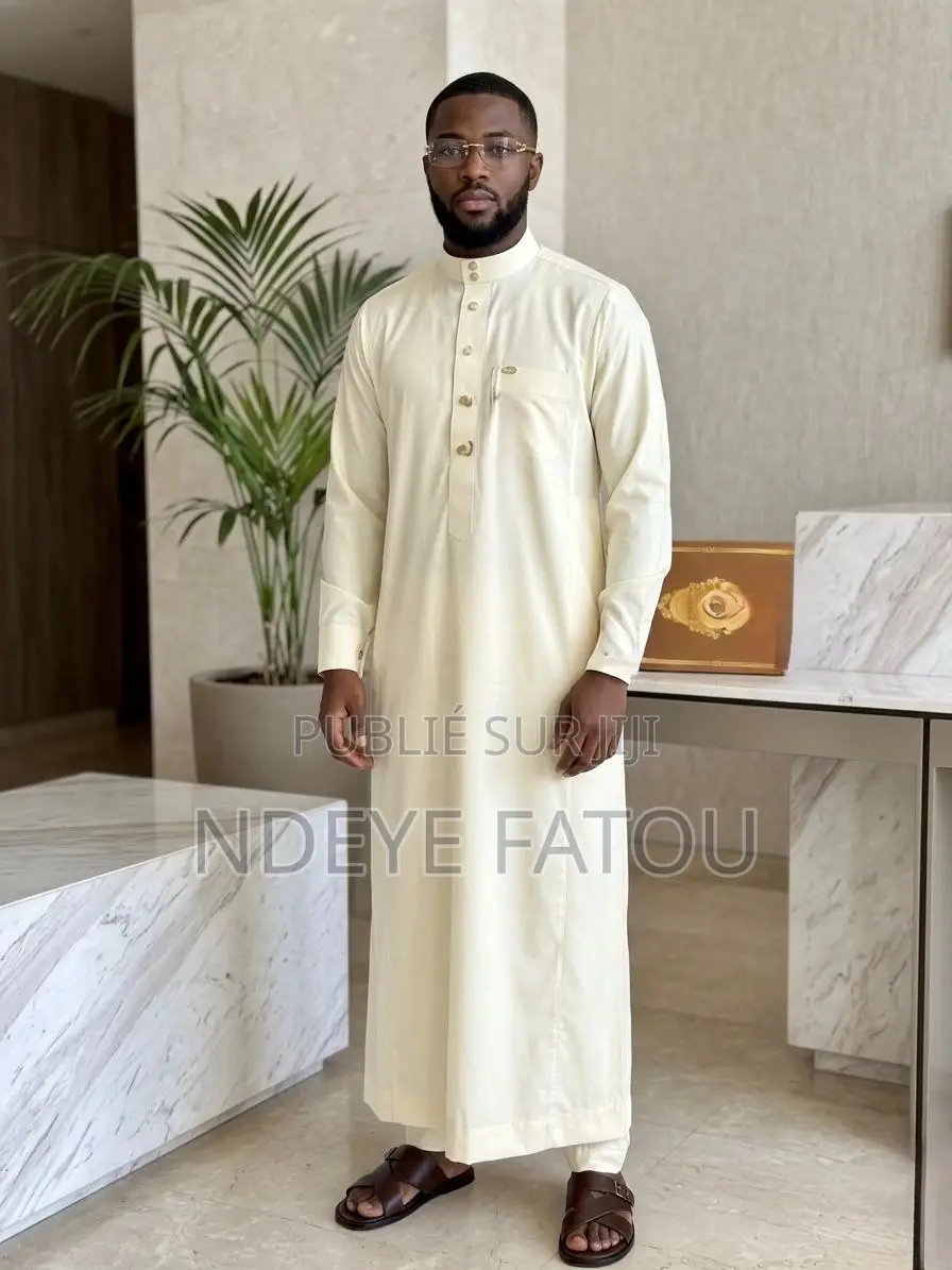Des Jolies Vêtements