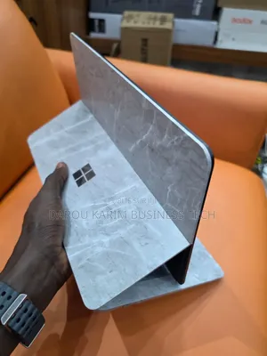 Nouveau Microsoft Surface Laptop Studio 16GB Intel Core i7 SSD 512GB