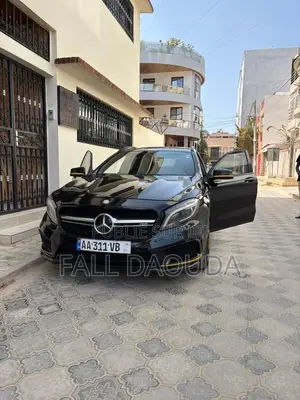 Mercedes-Benz GLA-Class 2018 Autre