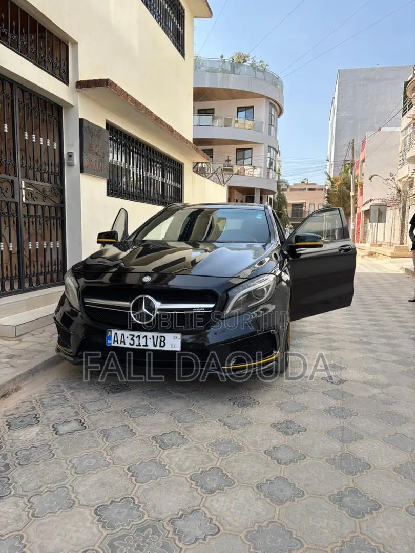Mercedes-Benz GLA-Class 2018 Autre