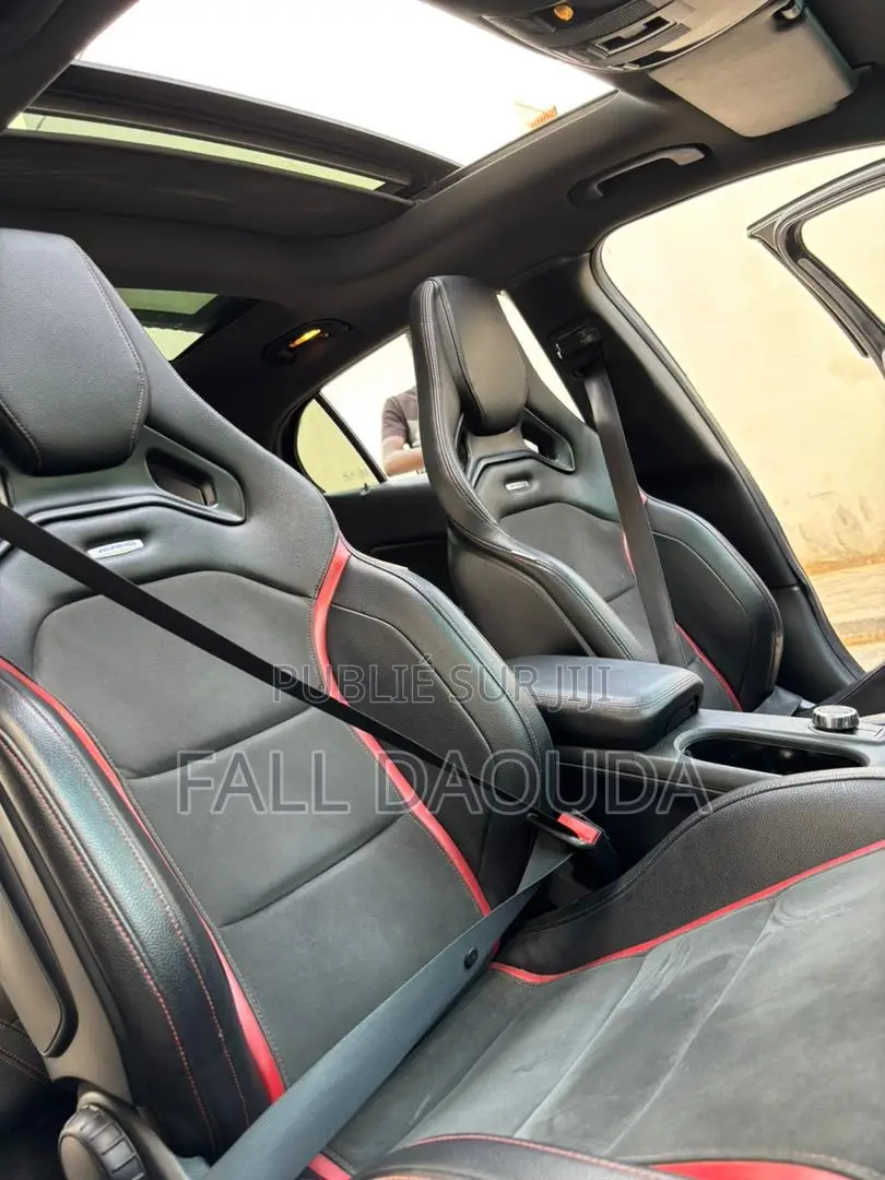 Mercedes-Benz GLA-Class 2018 Autre