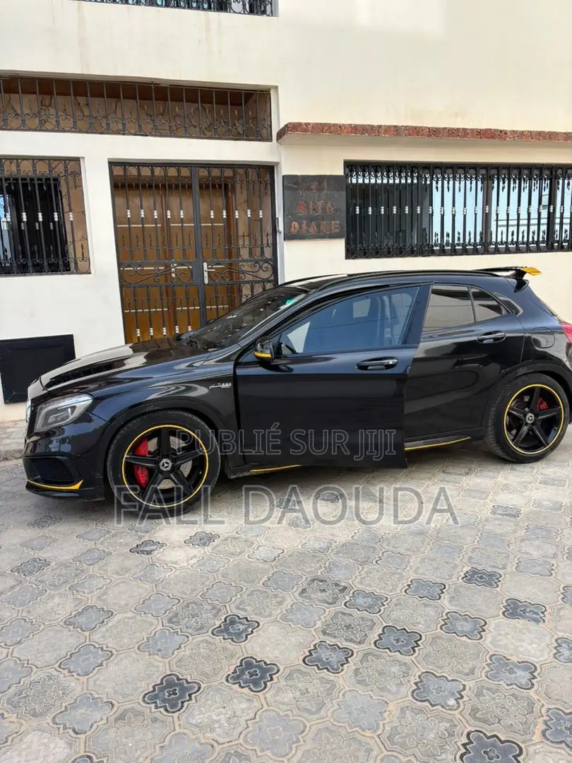 Mercedes-Benz GLA-Class 2018 Autre