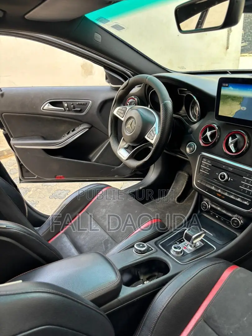 Mercedes-Benz GLA-Class 2018 Autre