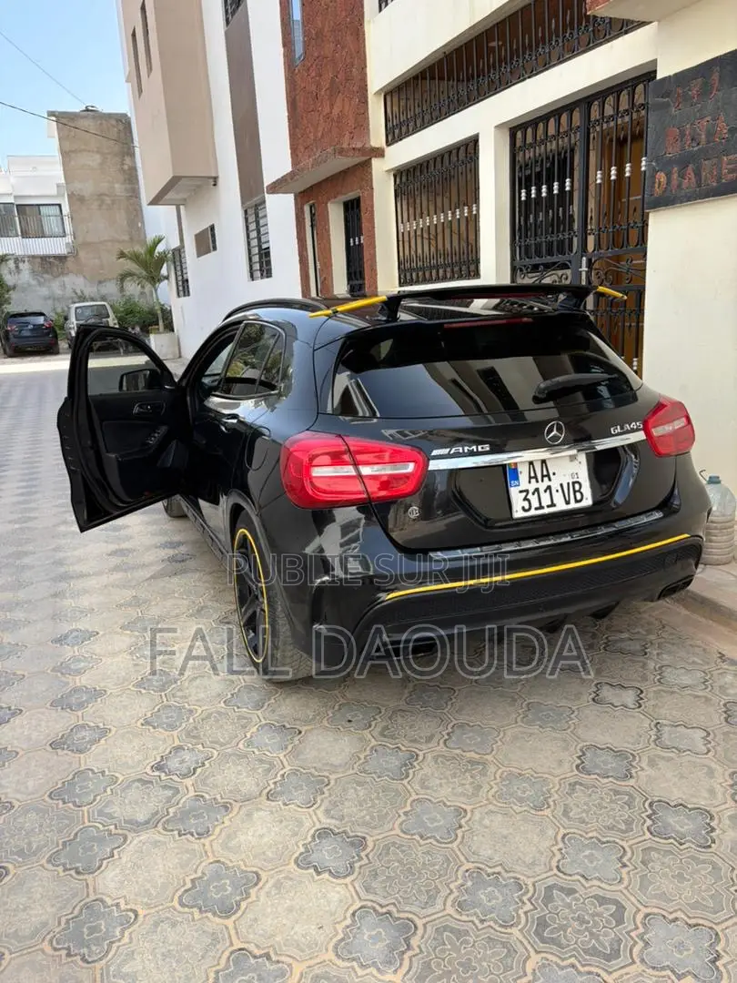 Mercedes-Benz GLA-Class 2018 Autre