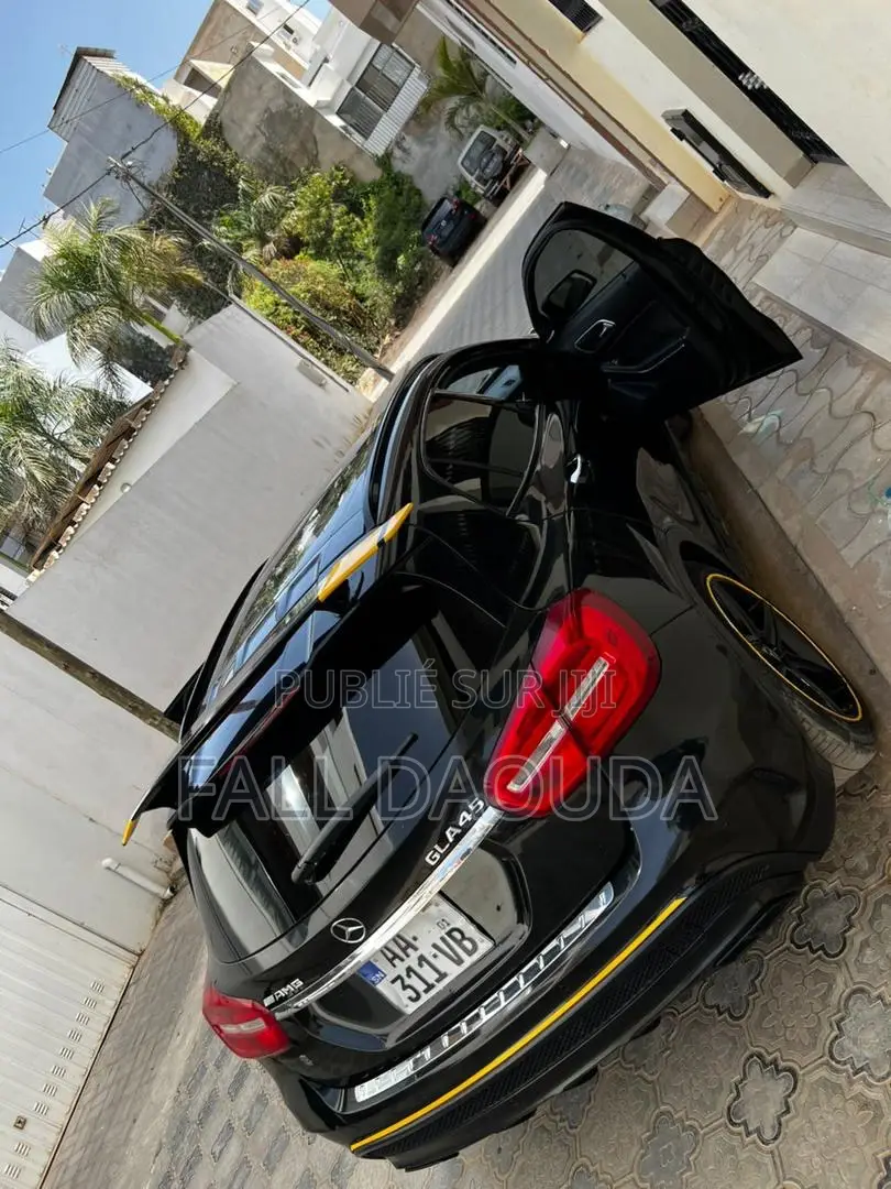 Mercedes-Benz GLA-Class 2018 Autre