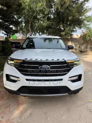 Ford Explorer 2021 Blanc