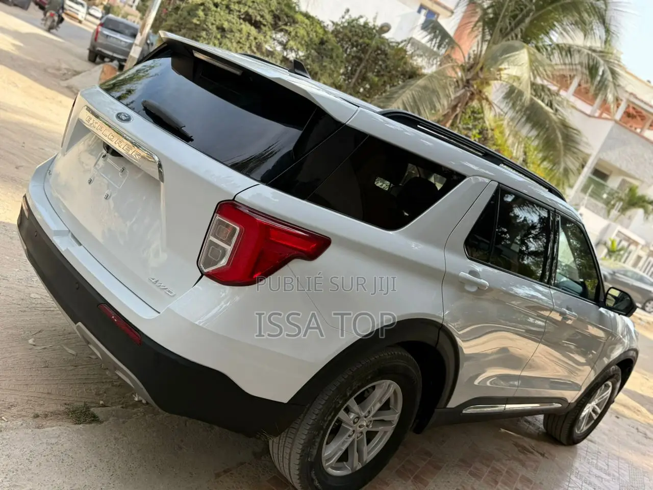 Ford Explorer 2021 Blanc