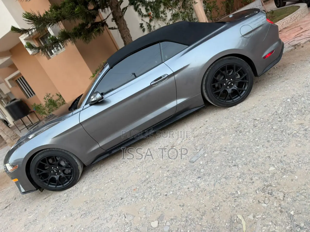 Ford Mustang 2023 Gris