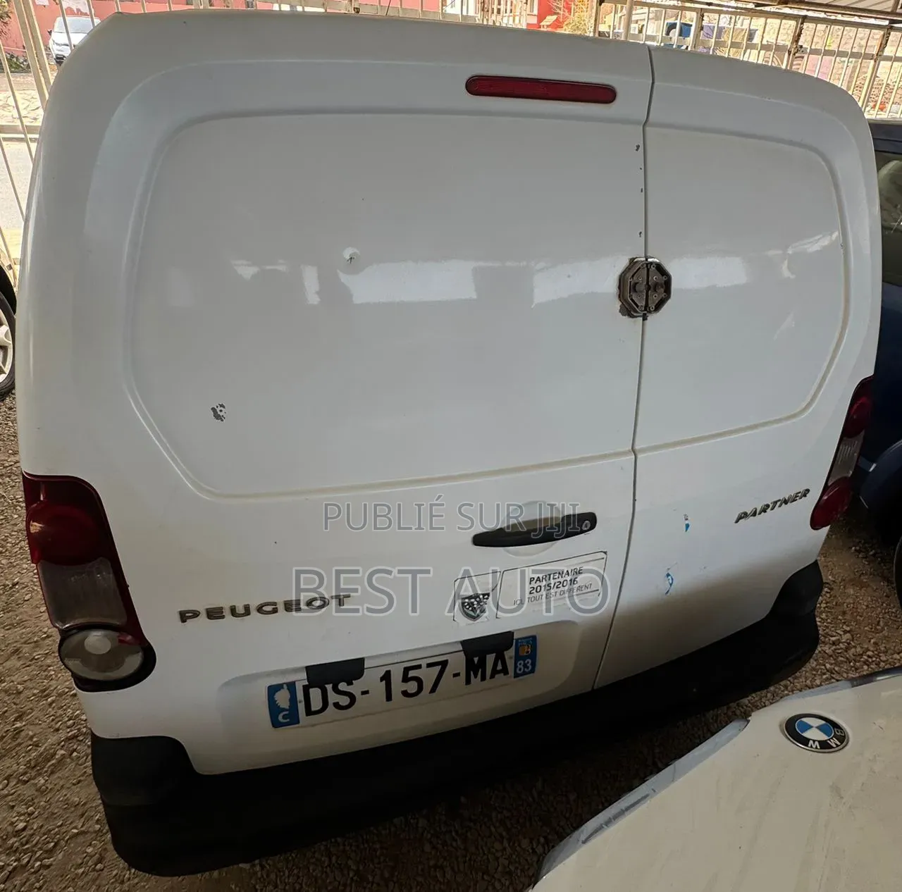 Peugeot Partenaire 2015 Blanc