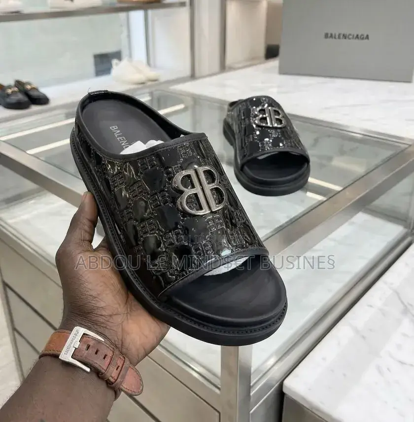 Sandal Balenciaga Disponible