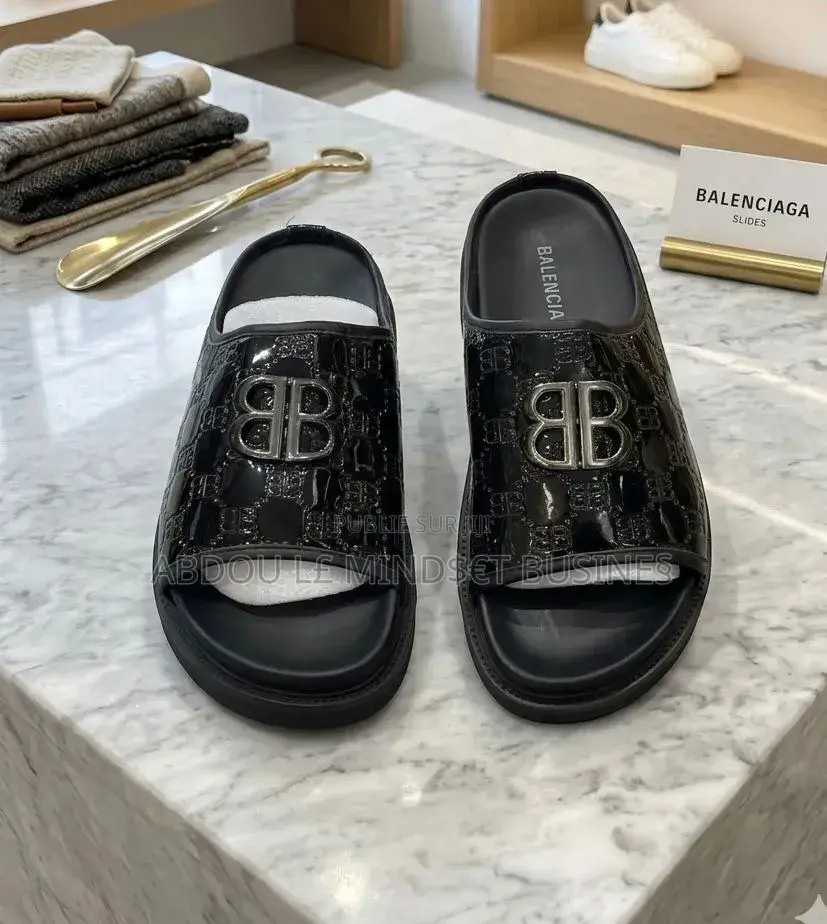 Sandal Balenciaga Disponible