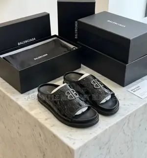 Sandal Balenciaga Disponible
