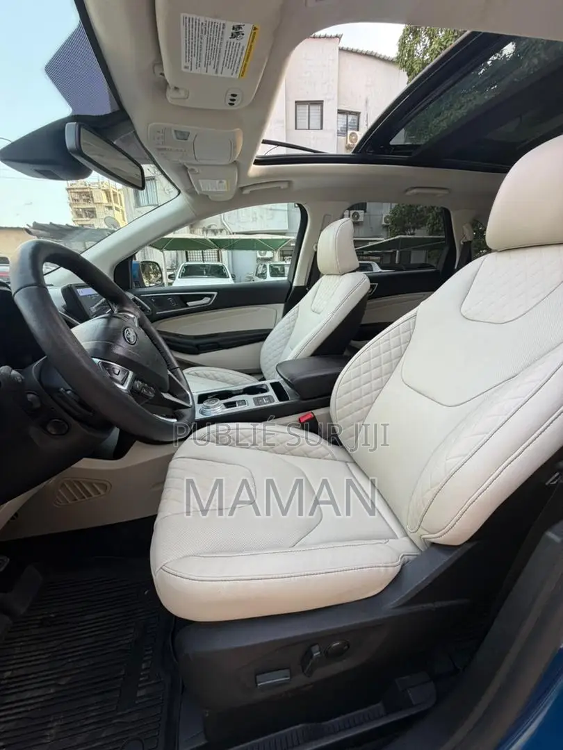 Ford Edge Titanium AWD 2024 Bleu