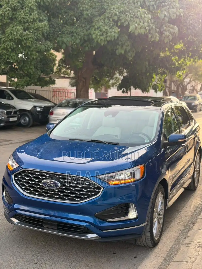 Ford Edge Titanium AWD 2024 Bleu