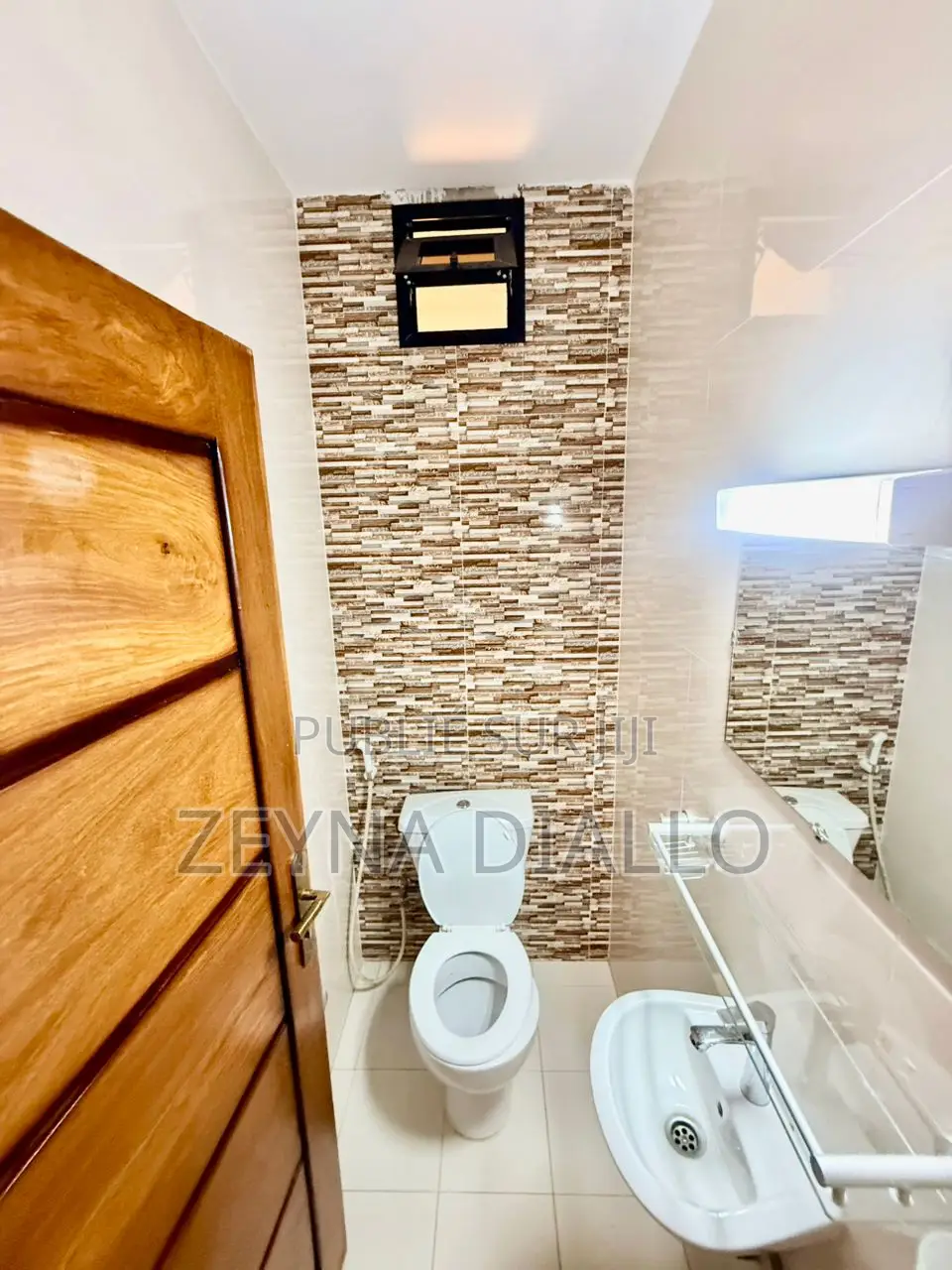 3chbre Appartement dans Ngor à Louer
