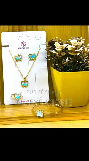 Boîte Â Bijoux